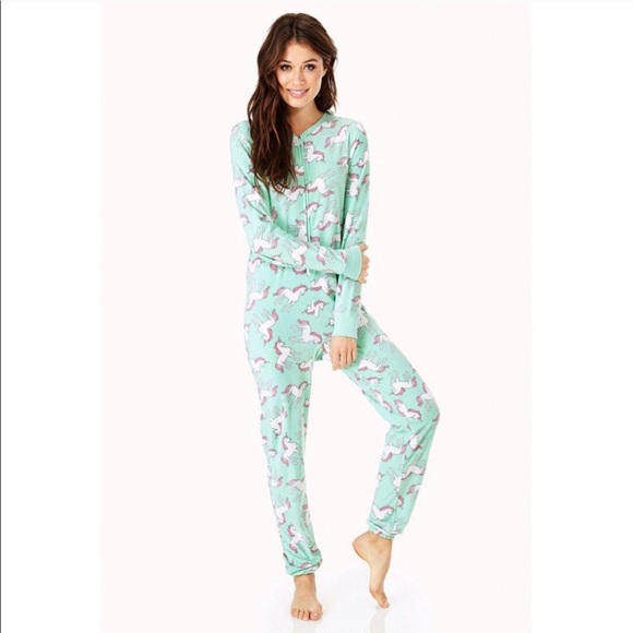 Gently Used Forever 21 Pastel Unicorn Pajamas